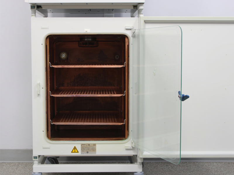 Thermo Scientific HERAcell 150i GP Stacked CO2 Incubators Shelves