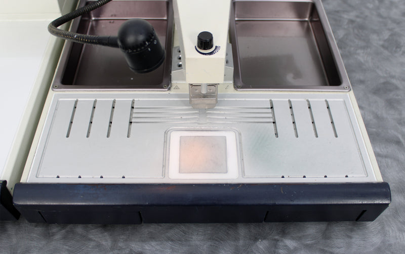 Leica EG1150H Tissue Embedding Center 038837689 w/ EG1150C3 Cold Plate 038838038