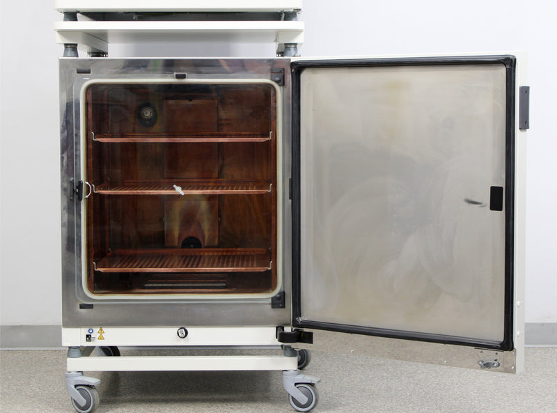 Thermo HERAcell vios 250i Stacked Copper Lined CO2 Incubators Door Open