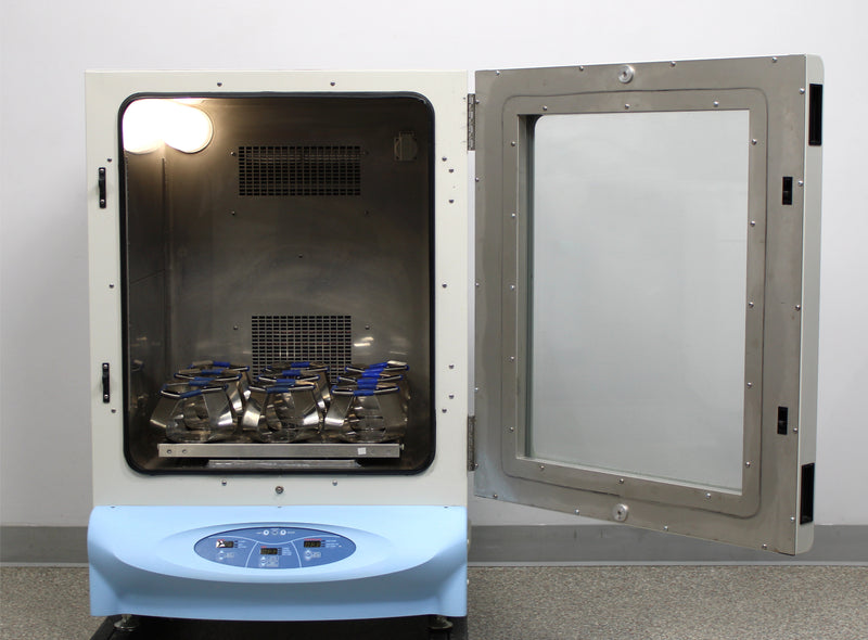 Thermo Scientific MaxQ 6000 4353 Refrigerated Incubator Shaker door open