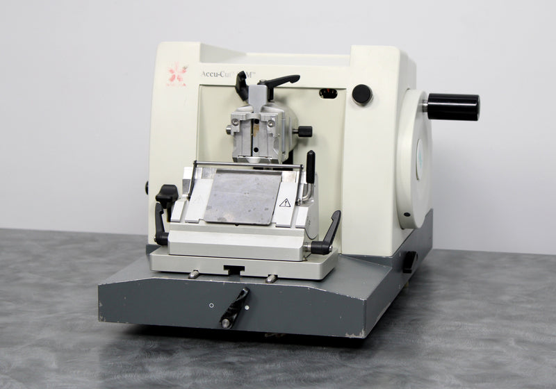 Sakura Accu-Cut SRM 200 CW Manual Rotary Microtome 1429 with Blade Holder
