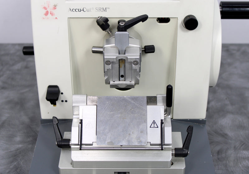 Sakura Accu-Cut SRM 200 CW Manual Rotary Microtome