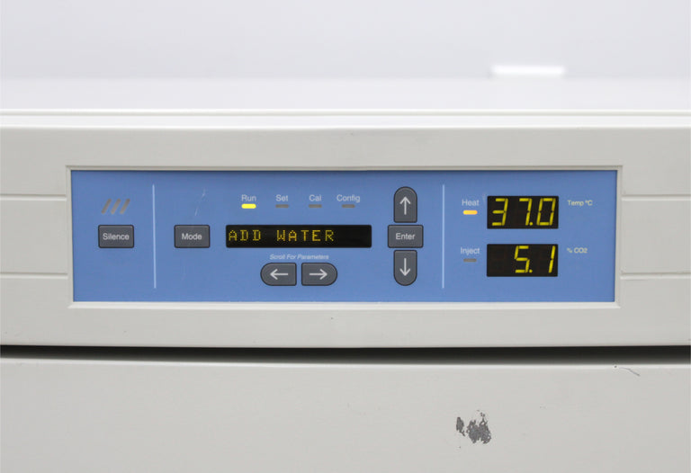 Thermo Scientific 3110 Forma Series II Water Jacket CO2 Incubator with 2 Shelves