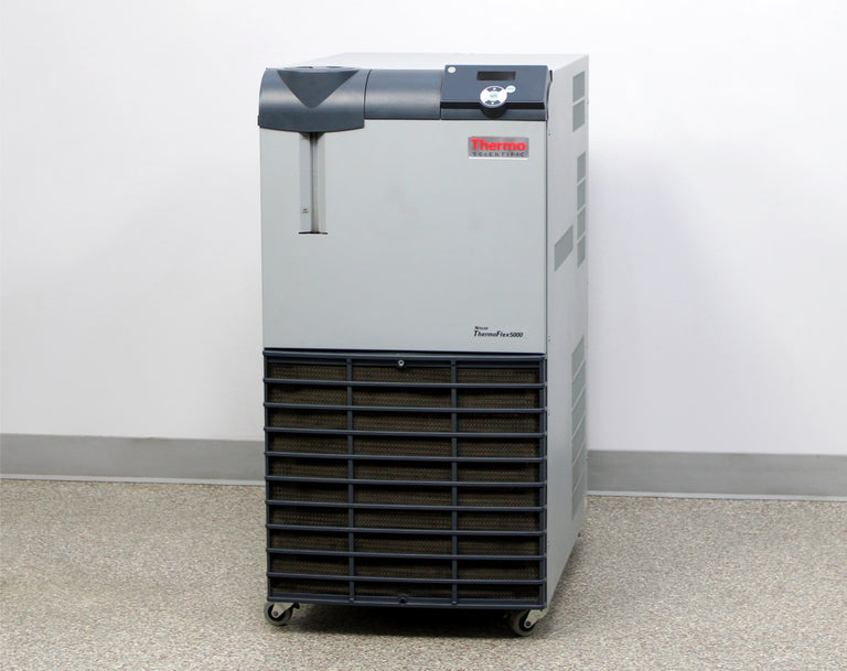 Thermo Scientific Neslab ThermoFlex 5000 TF5000 Recirculating Chiller 208-230V