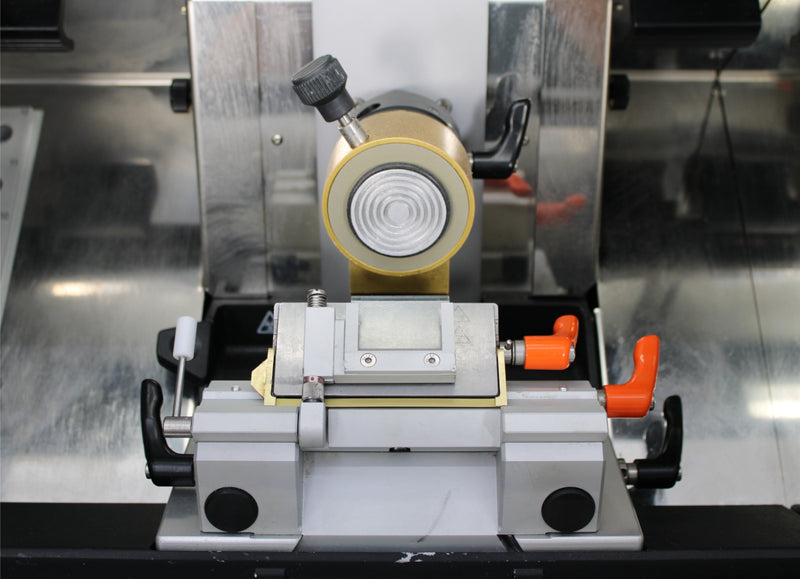 Thermo Scientific Microm HM 550 Cryostat Knife/Blade Assembly