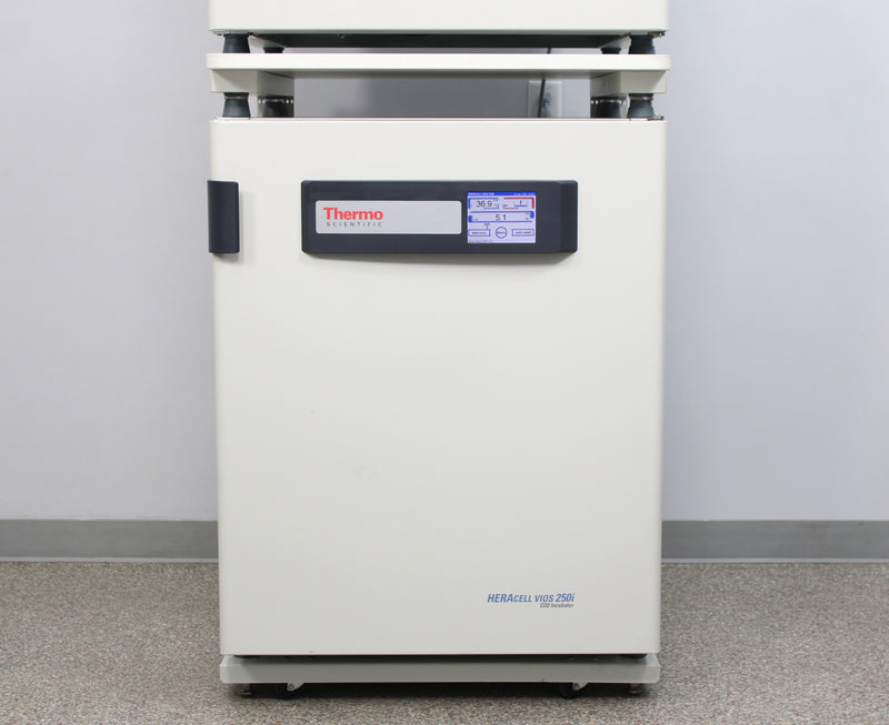 Thermo Scientific HERAcell vios 250i Stacked CO2 Incubators 51033587 with Cart