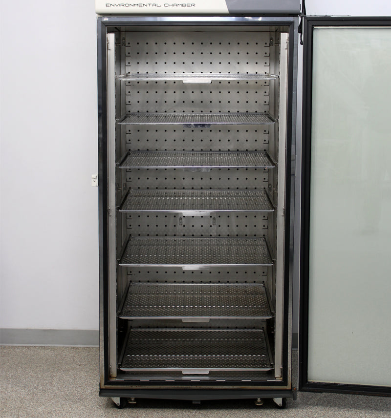 Caron Reach-In Environmental Testing Chamber Model 7000-33-1 with Shelves