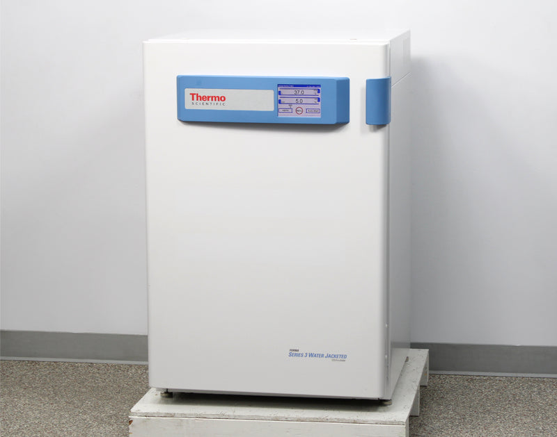 Thermo Scientific 4120 Forma Series 3 Water Jacketed CO2 Incubator and Shelves