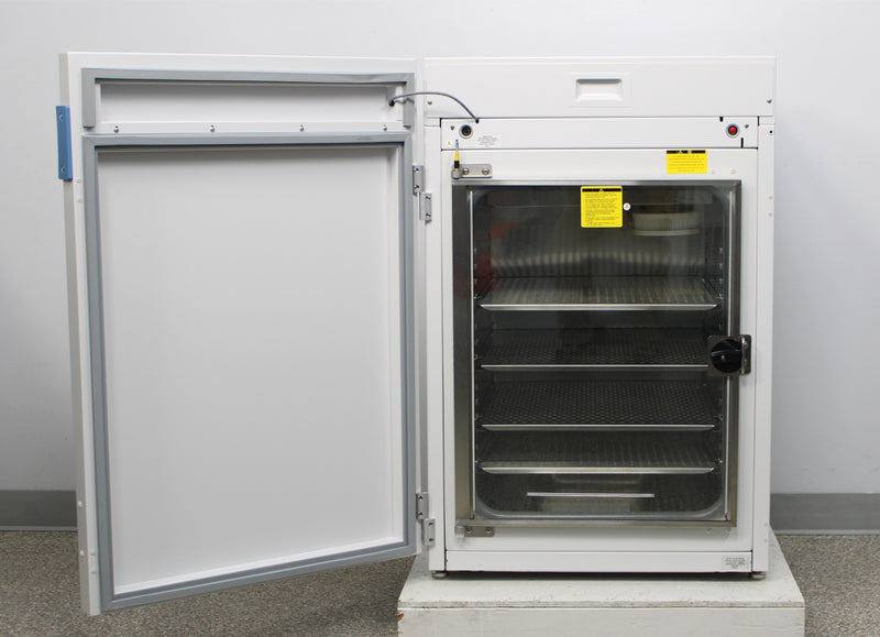 Thermo Scientific 4120 Forma Series 3 Water Jacketed CO2 Incubator and Shelves