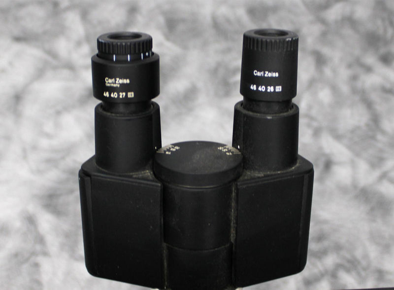 Carl Zeiss ID 03 Inverted Microscope with 3 Objectives
