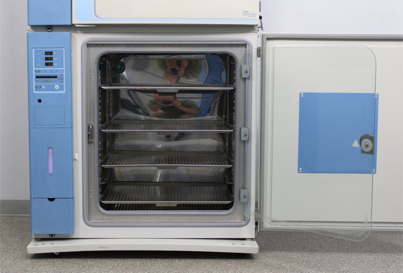 Thermo Scientific 3310 Forma Steri-Cult Stacked CO2 Incubators with Cart