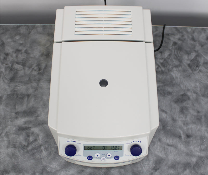 Eppendorf 5415R Refrigerated Benchtop Microcentrifuge 5426 with F45-24-11 Rotor