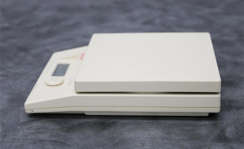 Ohaus LS2000 Portable Standard Balance 1 to 2000 gram Reading