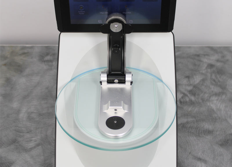 Thermo Scientific NanoDrop One Microvolume UV-Vis Spectrophotometer