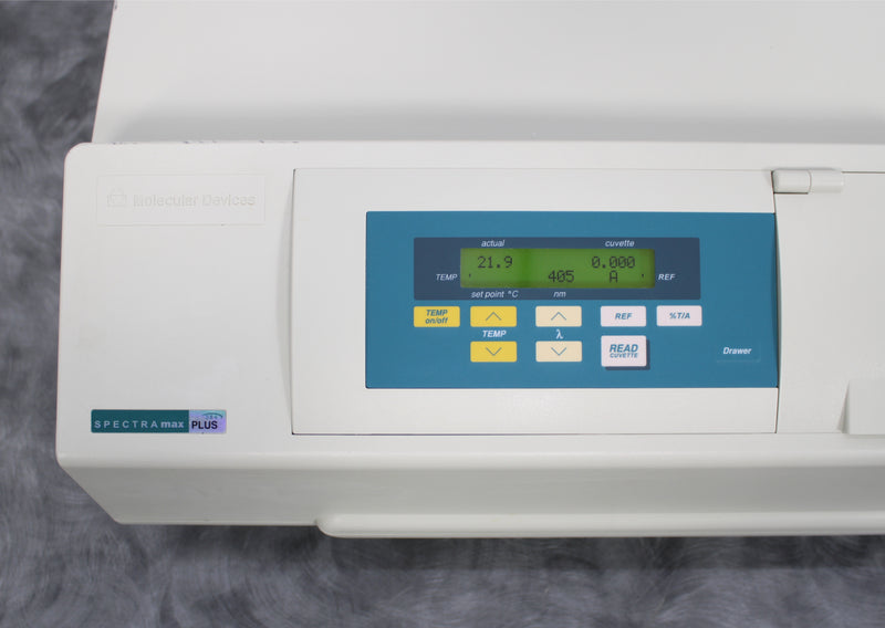 Molecular Devices SpectraMax Plus 384 Absorbance Microplate Reader and Laptop