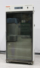Thermo Electron 3950 Forma Reach-In CO2 Incubator and 3 Shelves