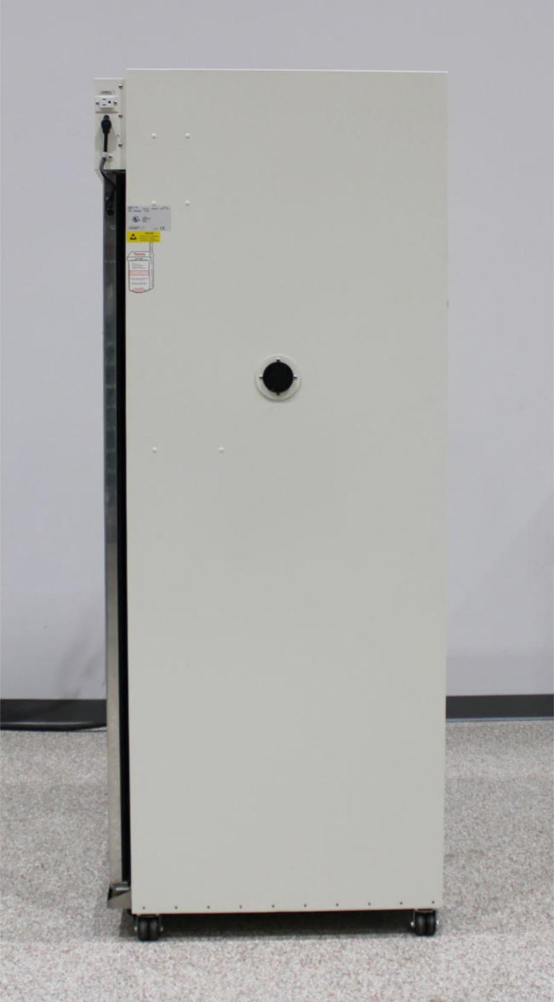 Thermo Electron 3950 Forma Reach-In CO2 Incubator side view