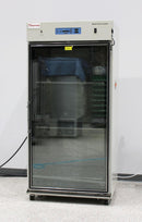 Thermo Scientific 3950 Reach-In CO2 Incubator with 3 Shelves