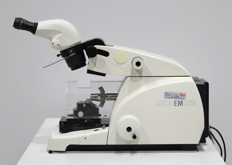 Leica EMUC6 Ultramicrotome side view