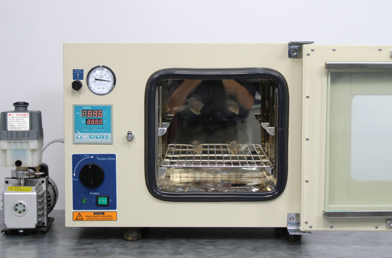 Across International VO-16020m 110V Ambient to 500°F Vacuum Drying Oven and Pump