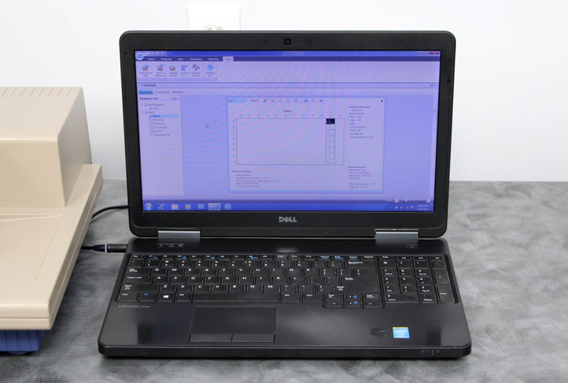 Molecular Devices SpectraMax M5 Multi-Mode Microplate Reader and Laptop