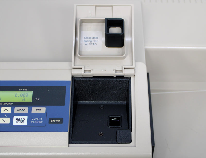 Molecular Devices SpectraMax M5 Multi-Mode Microplate Reader and Laptop