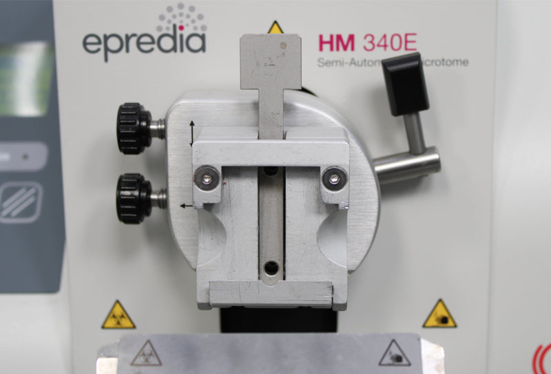 Epredia HM 340E Electronic Rotary Microtome 905190 and Blade Holder