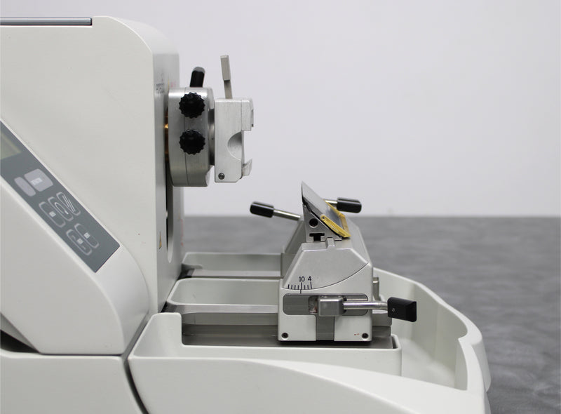 Epredia HM 340E Electronic Rotary Microtome 905190 and Blade Holder