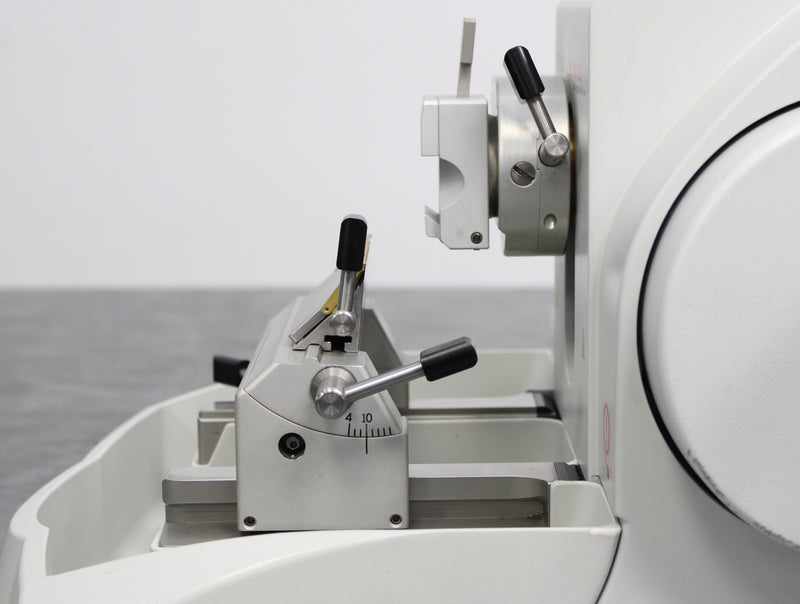 Epredia HM 340E Electronic Rotary Microtome 905190 with Blade Holder