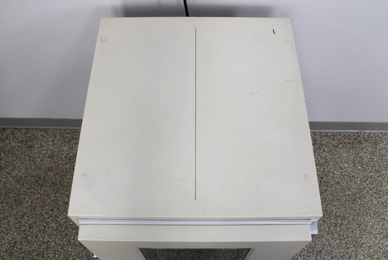 New Brunswick Scientific Innova 4230 Refrigerated Incubator Shaker M1233-1000