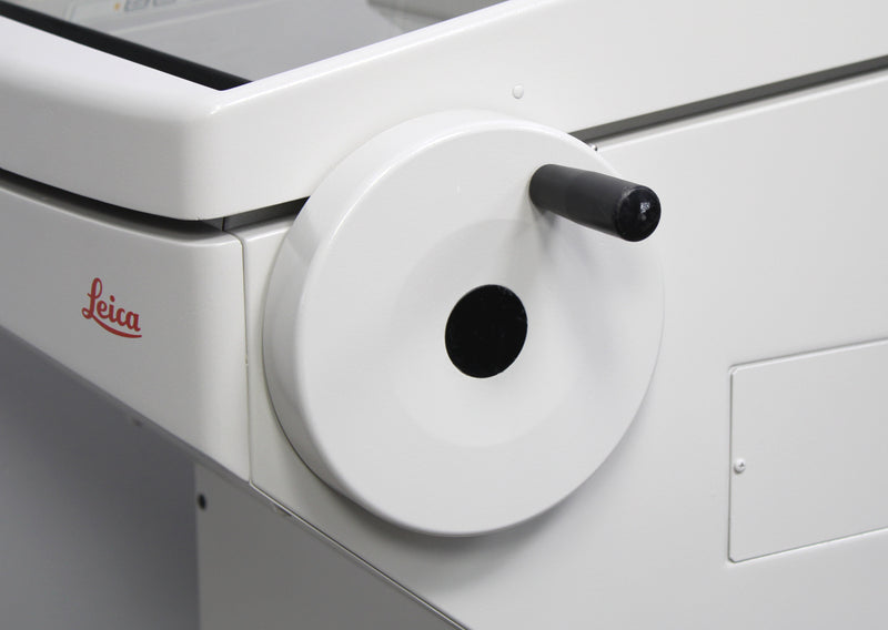 Leica CM1850-3-1 Cryostat Microtome 047131148 and Blade Holder