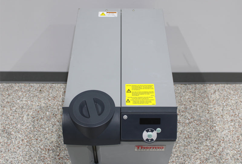 Thermo Scientific Neslab ThermoFlex 900 Recirculating Chiller Digital Control