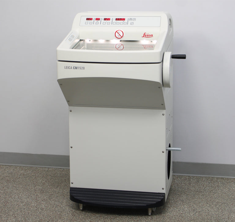 Leica CM1520 Microtome Cryostat 14049148055 with Blade Holder