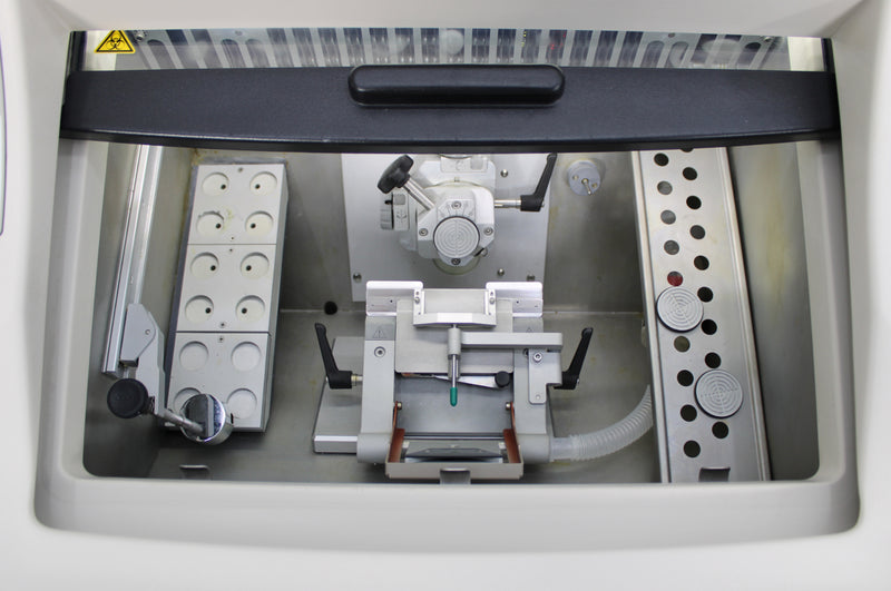 Sakura Tissue-Tek Cryo3 Flex D 6201 Microtome Cryostat and Blade Holder