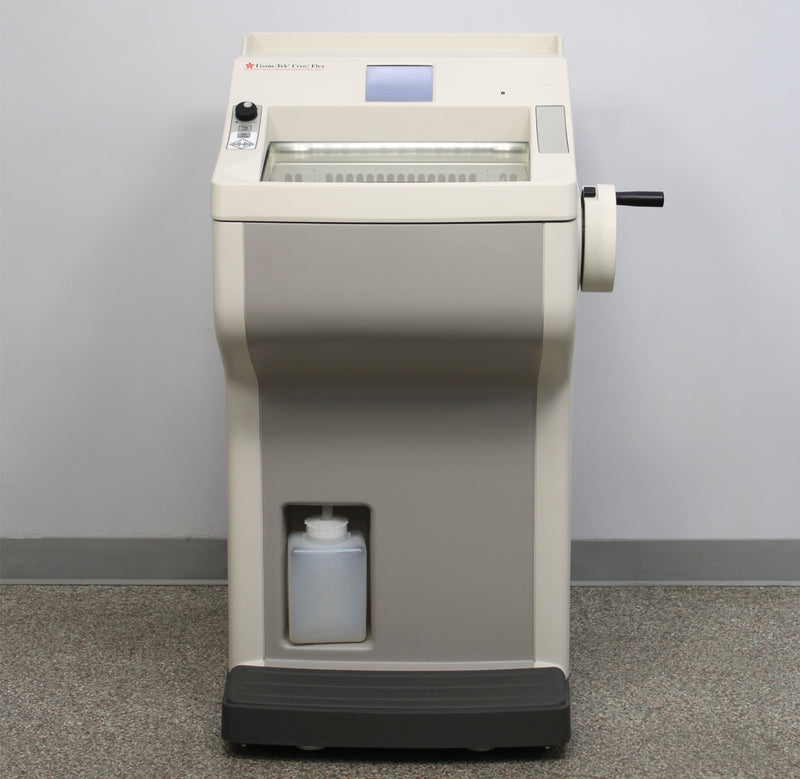 Sakura Tissue-Tek Cryo3 Flex D 6201 Microtome Cryostat and Blade Holder
