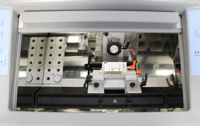 Thermo Scientific Microm HM 550 PD Microtome Cryostat 956424D with Blade Holder