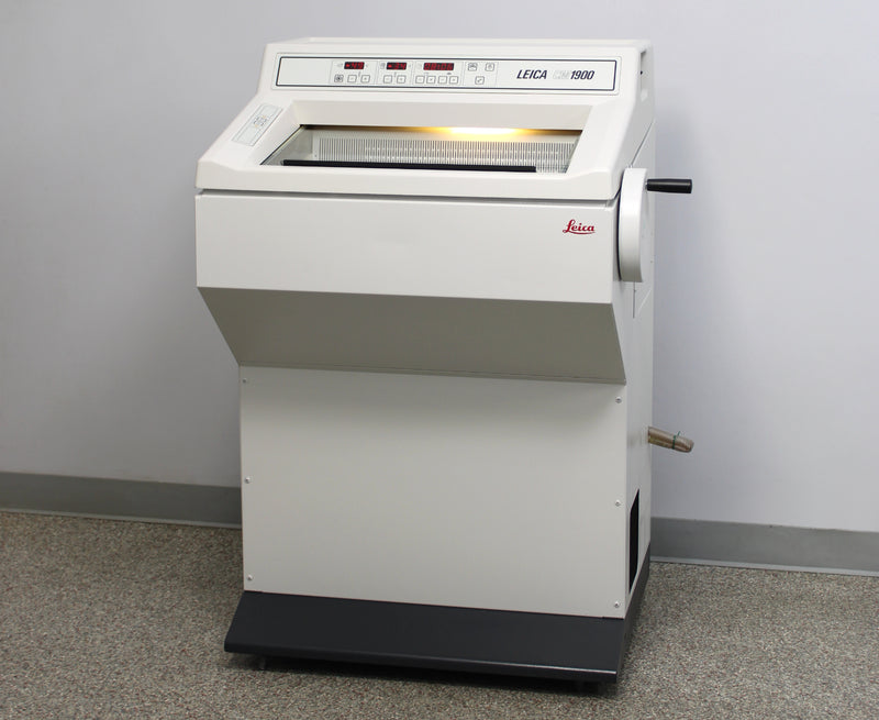 Leica CM1900-3-1 Microtome Cryostat 045227382 and Blade Holder