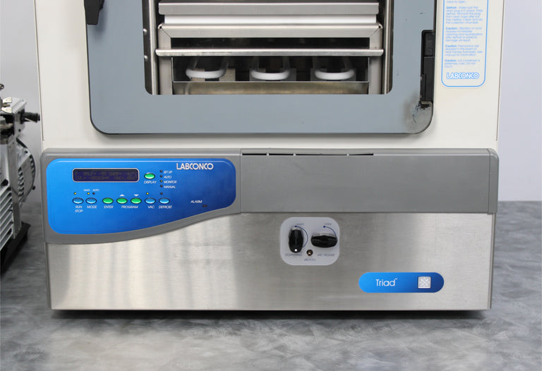 Labconco FreeZone Triad -84°C Cascade Benchtop Freeze Dryer 230V and Pump