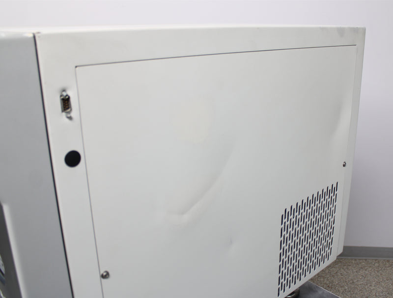 New Brunswick I26R Refrigerated Incubator Shaker Series