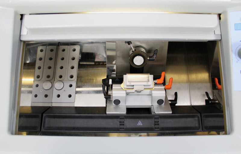 Thermo Scientific Microm HM 525 U Microtome Cryostat Workstation