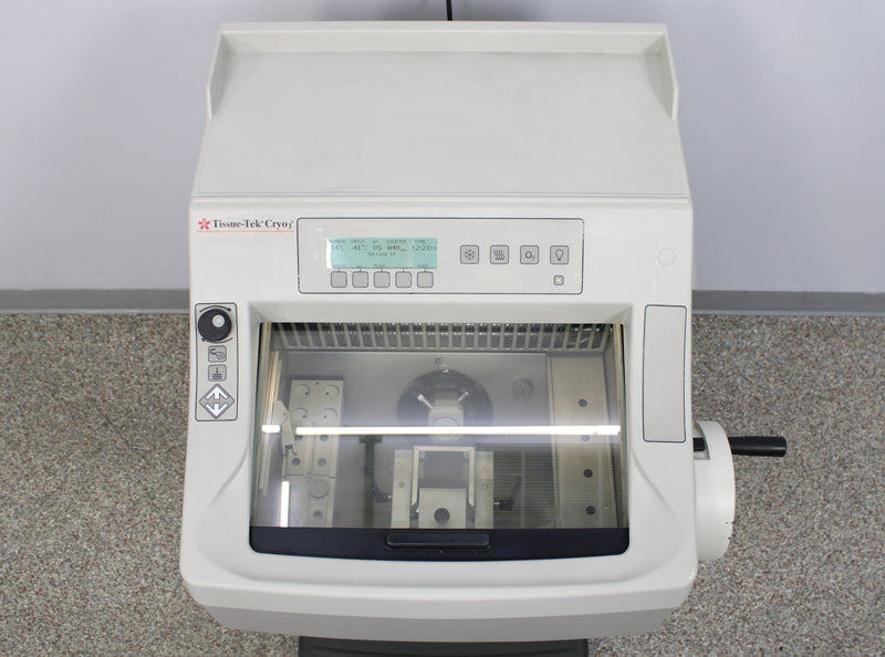 Sakura Tissue-Tek Cryo3 D115 Microtome Cryostat 5801 with Blade Holder