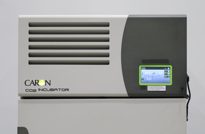 Caron 7400-25-1 Reach-In CO2 Incubator 708 liters with 4 Shelves