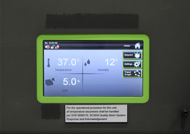 Caron 7400-25-1 Reach-In CO2 Incubator 708 liters with 4 Shelves