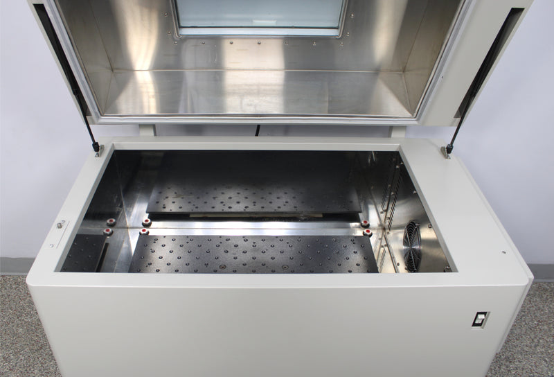 New Brunswick Scientific Innova 4330 Refrigerated Incubator Shaker M1193-1010