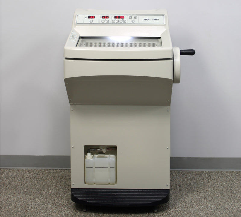 Leica CM1850-3-1 Microtome Cryostat 047131148 with Blade Holder
