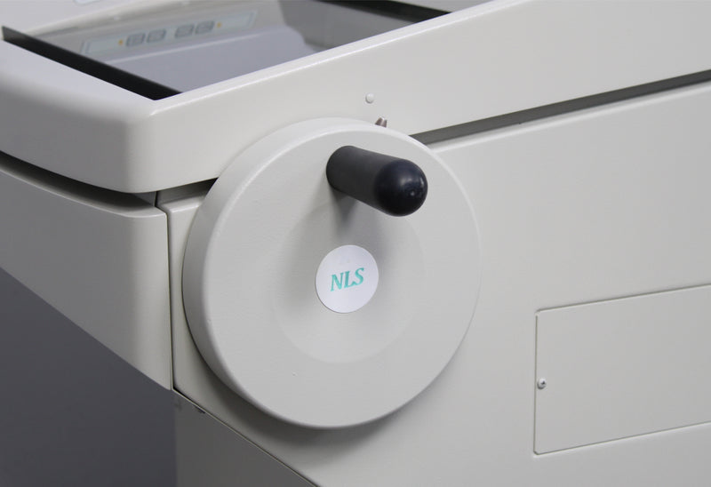 Leica CM1850-3-1 Microtome Cryostat 047131148 with Blade Holder