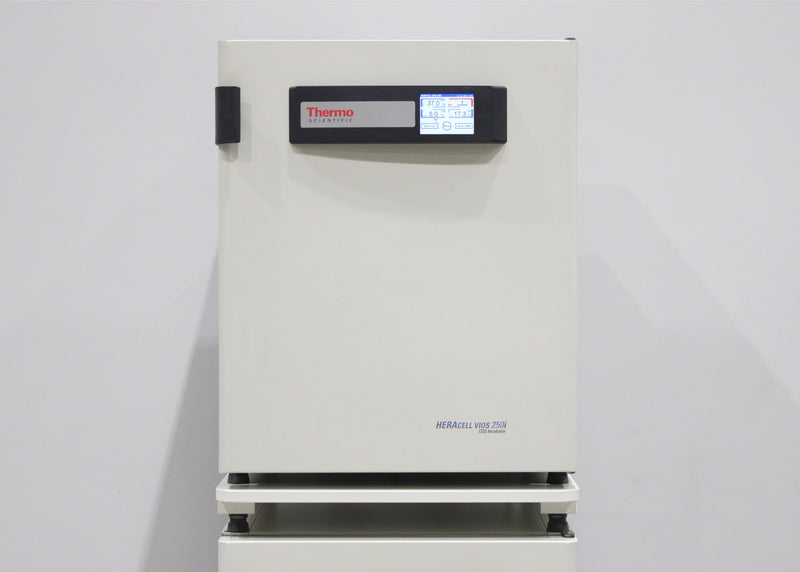 Thermo HERAcell vios 250i Stacked Copper Lined CO2 Incubators 51032889