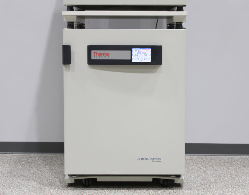 Thermo HERAcell vios 250i 51032889 Stacked Copper Lined CO2 Incubators