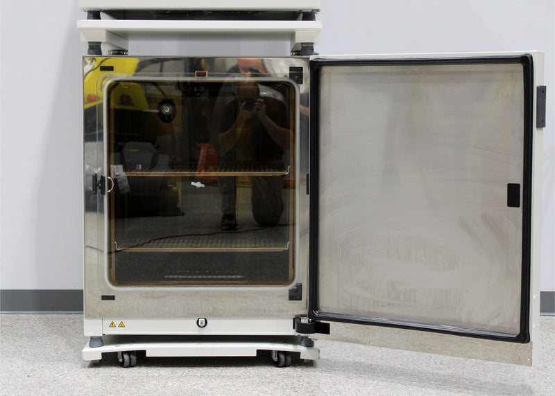 Thermo HERAcell vios 250i 51032889 Stacked Copper Lined CO2 Incubators