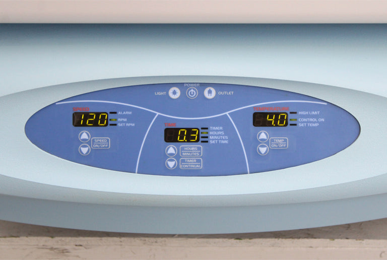 Thermo Scientific MaxQ 6000 SHKE6000-7 Refrigerated Incubator Shaker 4353